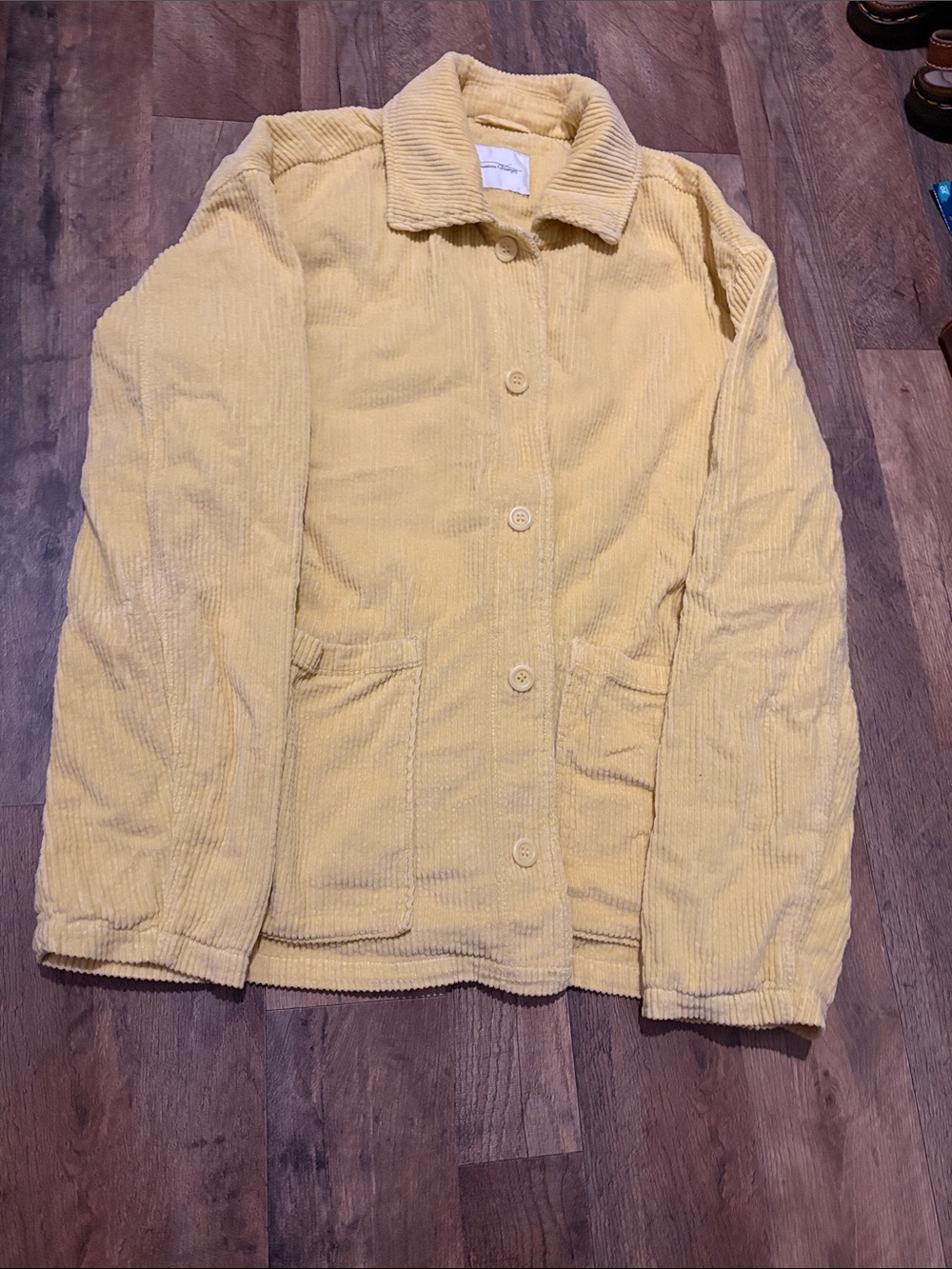 American Vintage 100% Cotton Pale Yellow Corduroy Shacket